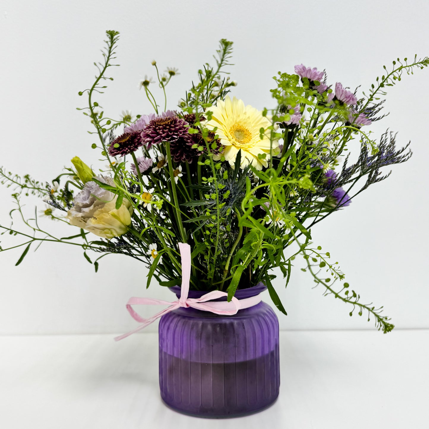 Arrangement fleurs sauvages en pot